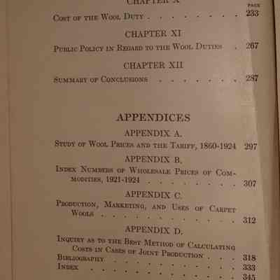 The tariff on wool / By Mark A. Smith with the aid of the council and staff of the Institute of economics.