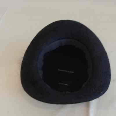 2011.15.02 bottom view