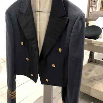a) Dress jacket