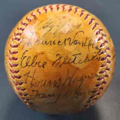 1946 Pirates; Wagner, Gustine, Elliott, Fletcher, Frisch, Lopez, Vince Dimaggio, etc.