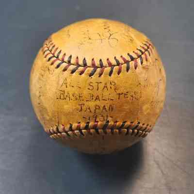1931 US All Star Team that toured Japan (Gehrig, Grove, Cochrane, Frisch, Simmons, Kelly, etc)