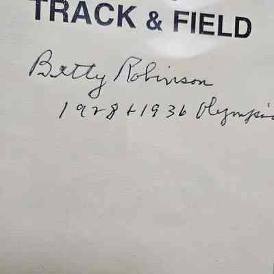 Robinson, Betty
