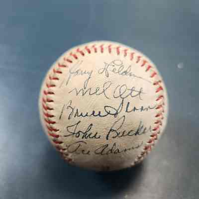 1944 New York Giants; Joe Medwick, Gus Mancuso, Mel Ott, Bruce Sloan, John Rucker, Ace Adams, Andy Hansen, D. Gaudella, Frank Seward, ? Pyle, Bob Berthelson, Jack Brewer, Ernie Lombardi, Leo Hausmann, Bill Jurges, Bill Voiselle and Buddy Kerr