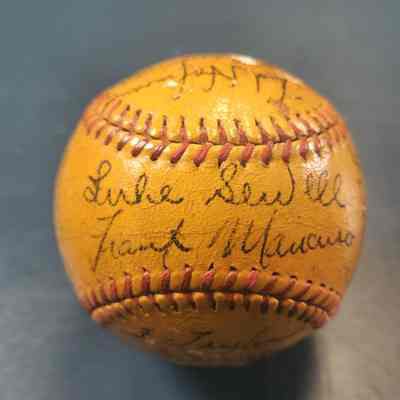 1945 St. Louis Browns; Zack Taylor, Luke Sewell, Rick Ferrell and 22 others