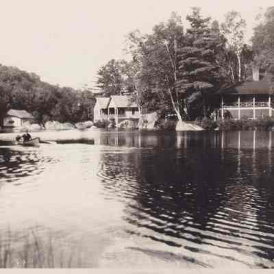 Photograph, Black-and-White