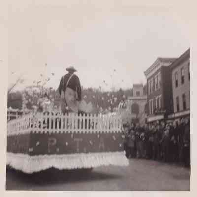 Photograph, Black-and-White