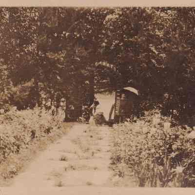 Photograph, Black-and-White
