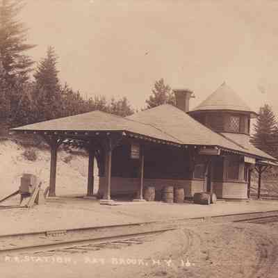 R. R. Station, Ray Brook. N. Y.