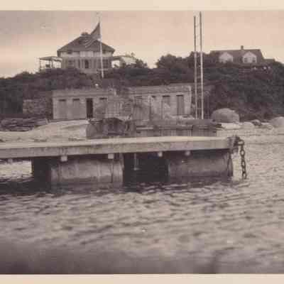 Photograph, Black-and-White