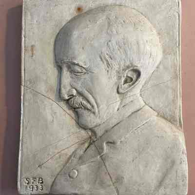 Bas-Relief