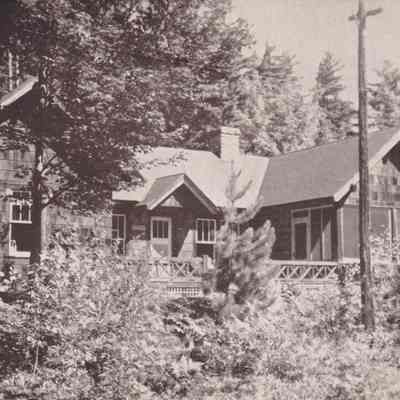 Maple Cottage