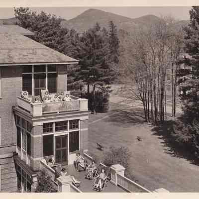 Photograph, Black-and-White