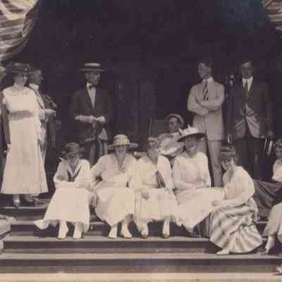 Photograph, Black-and-White