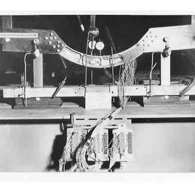 201 landing gear failure - accident Damage - image 8
