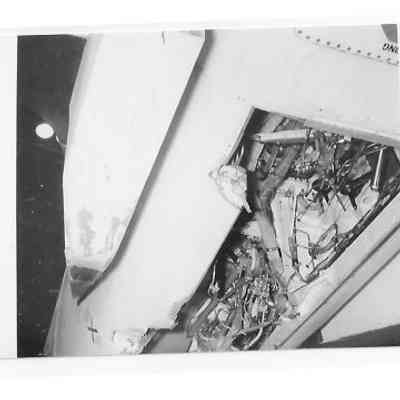 201 landing gear failure - accident Damage - image 17