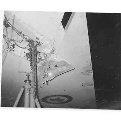 201 landing gear failure - accident Damage - image 28