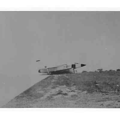201 landing gear failure - accident Damage - image 36