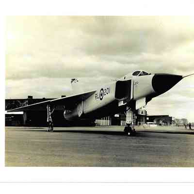 Back and White photo of Arrow RL-201 on the Ground - taken from right side - near ground