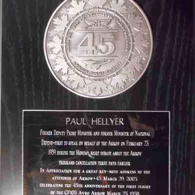 Hellyer plaque
