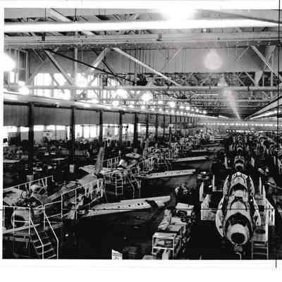 CL-13 (F86E) Sabre production line