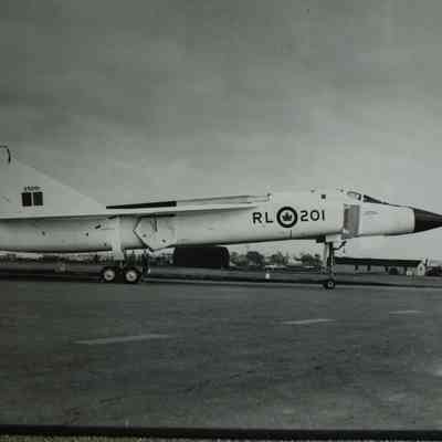 Arrow side view