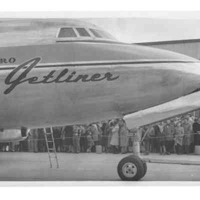 Jetliner, nose area