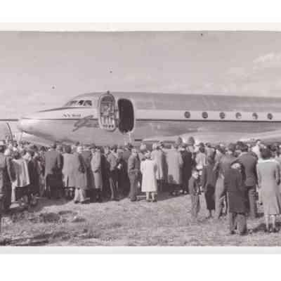 Jetliner image, with adoring public - image 1
