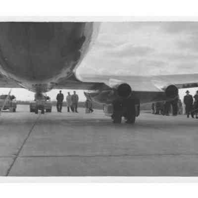 Jetliner image from below