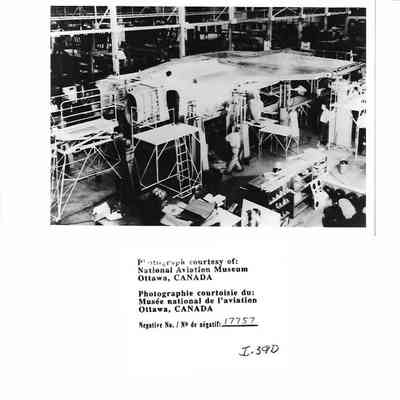 Arrow construction bay image