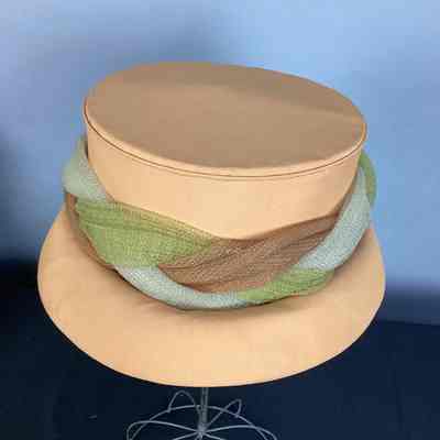 Women's Gold Silk Crepe Hat w/ Multicolor Braided Netting