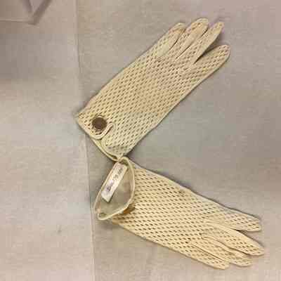 Women's Cream Polyester Gloves