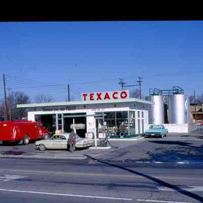 East Broadway and Vine Street