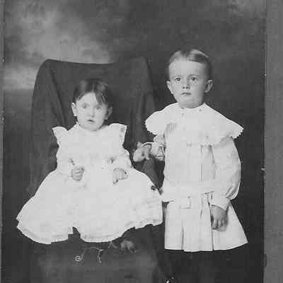 Smith,Dexter/Smith, Nondas Young