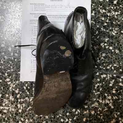 Black Boots w/ Cloth Lining