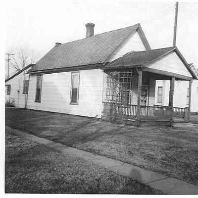 Toll House for Shelbyville Norristown Turnpike