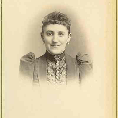 Various Carte-de-Visite