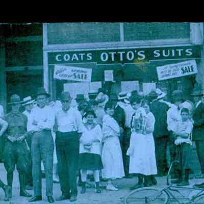 Otto's Suits and Coats