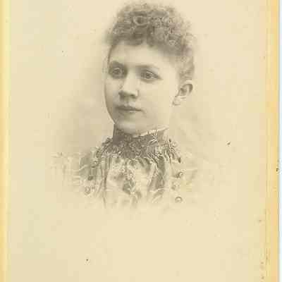 Various Carte-de-Visite