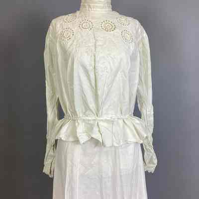 Women's Ivory Cotton Blouse