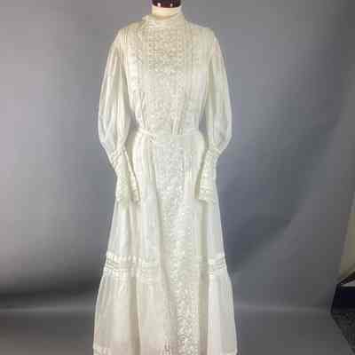 Women's White Cotton Lawn Wedding Dress