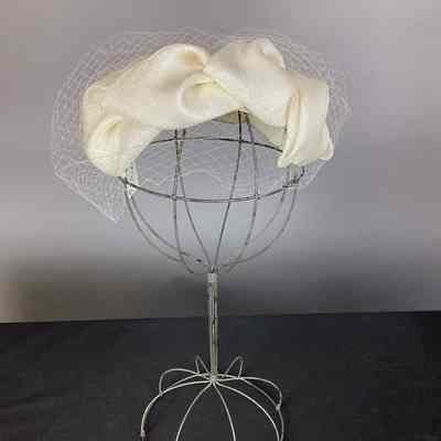 Women’s White Birdcage Hat w/ Netted Crown