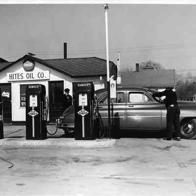  Hite's Oil Company, 262 E. Broadway,