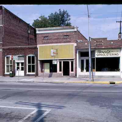 East Washington North Side