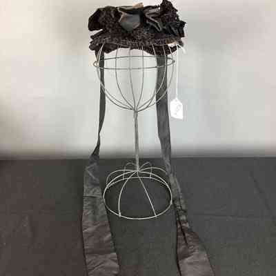 Woman's Black Felt Hat w/ Braided Edging