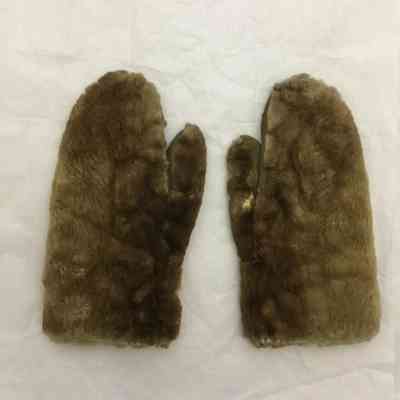 Fur Mittens