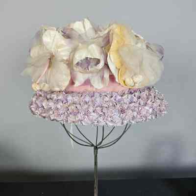 Women's Lavender Floral Straw Hat