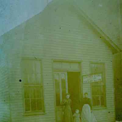 Degelow's Leather Shop