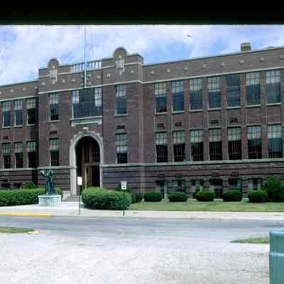 Major, Charles, Elementary School
