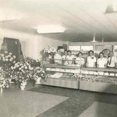 Linnes' Bakery, Shelbyville, IN, interior
