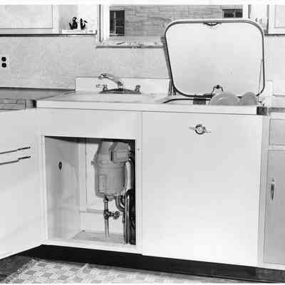  FLACKS/PLUMBING & HEATING